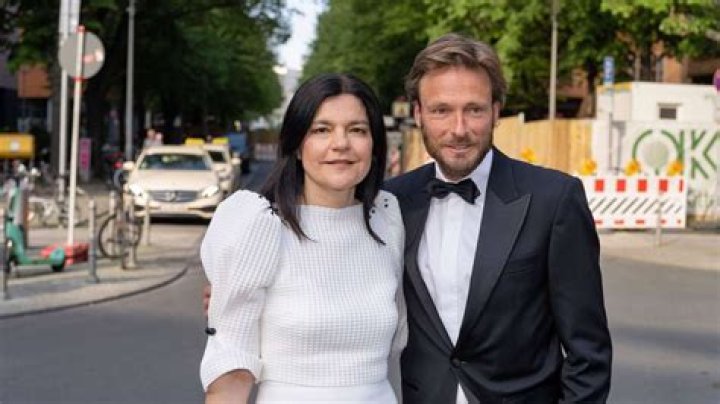 Who is Jasmin Tabatabai? Get to know the German partner of Andreas Pietschmann