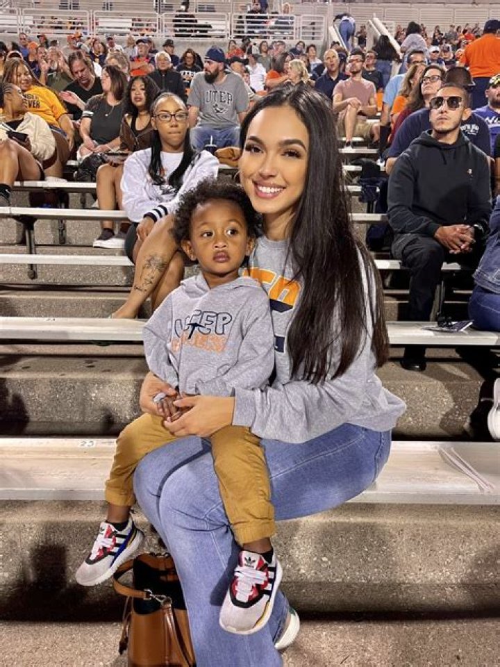 Who Is Jaydayoungan Girlfriend Carena Vonchae? His Baby Mama Jordan B Today