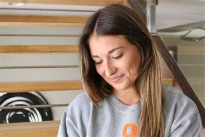 Who is Joe Burrow Girlfriend? Olivia Holzmacher Age, Birthday, Height, Job, Family, Net worth