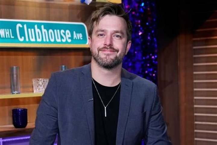 
Who Is Kevin Tibbles And Why Did He Retire? 