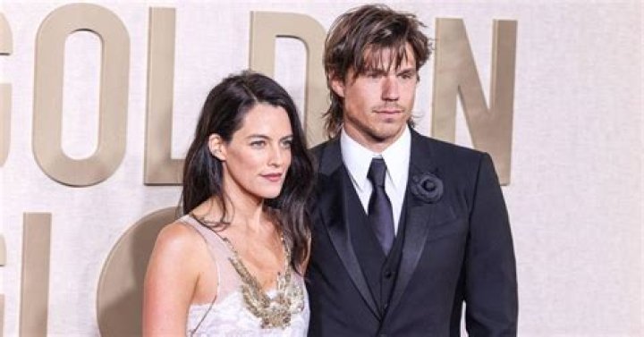 
Who Is the Husband of Riley Keough?… All About Ben Smith-Petersen! 