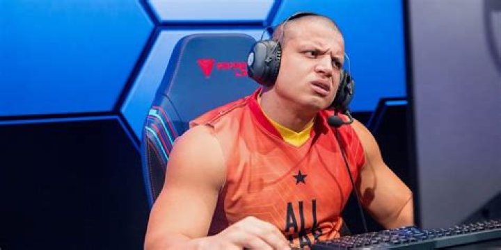 
Who is Twitch streamer Eret? Real Name, Age, Dating, Net Worth 