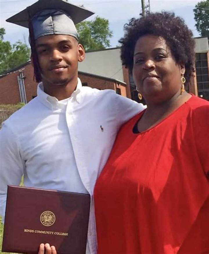 Who was Rasheem Carter? Dead Mississippi man’s family to hold protest after third set of his remains are found