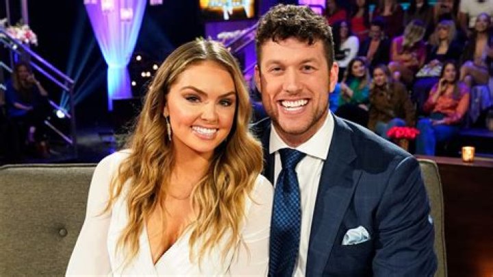 
Why Clayton Echard And Susie Evans Are Going To Stop Living Together 