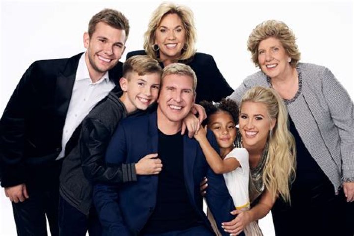 
Why did Lindsie Chrisley block her siblings on social media? Chrisley Knows Best alum’s dynamic with family explored 