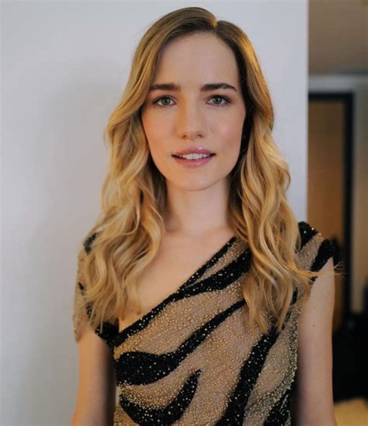 Willa Fitzgerald Height, Weight, Net Worth, Age, Birthday, Wikipedia, Who, Nationality, Biography