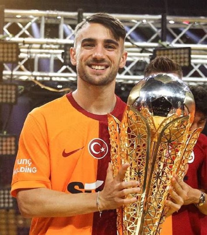 Yunus Akgun Height, Weight, Net Worth, Age, Birthday, Wikipedia, Who, Nationality, Biography