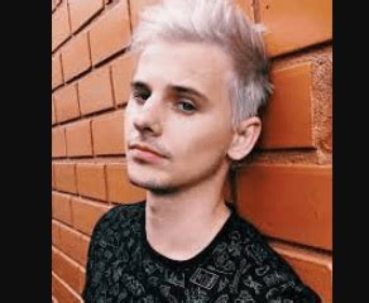 
Yurgen Maas Height, Weight, Net Worth, Age, Birthday, Wikipedia, Who, Nationality, Biography 