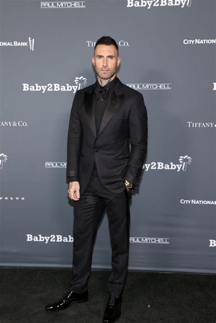 Zach Levine Height, Weight, Net Worth, Age, Birthday, Wikipedia, Who, Nationality, Biography