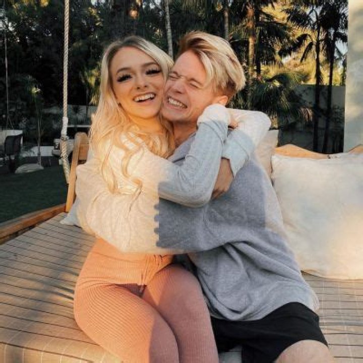 
Zoe LaVerne Is Accused Of Harassment By His Ex- Boyfriend Cody Orlove 